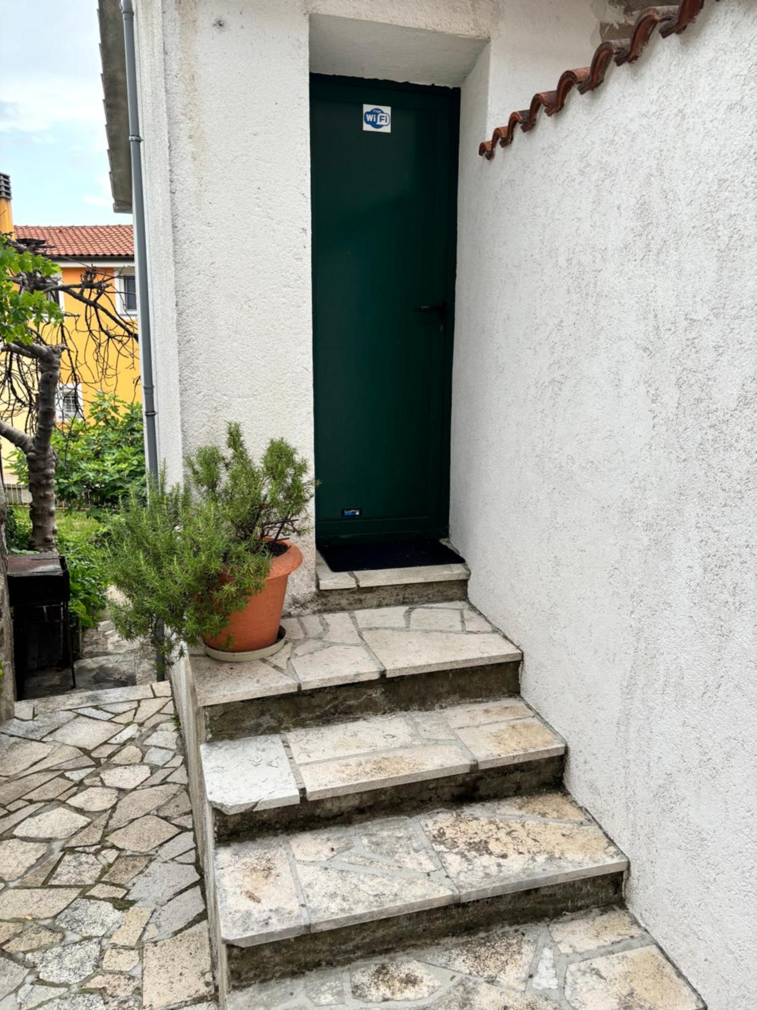 Studio I Apartman Ema Rijeka Ngoại thất bức ảnh